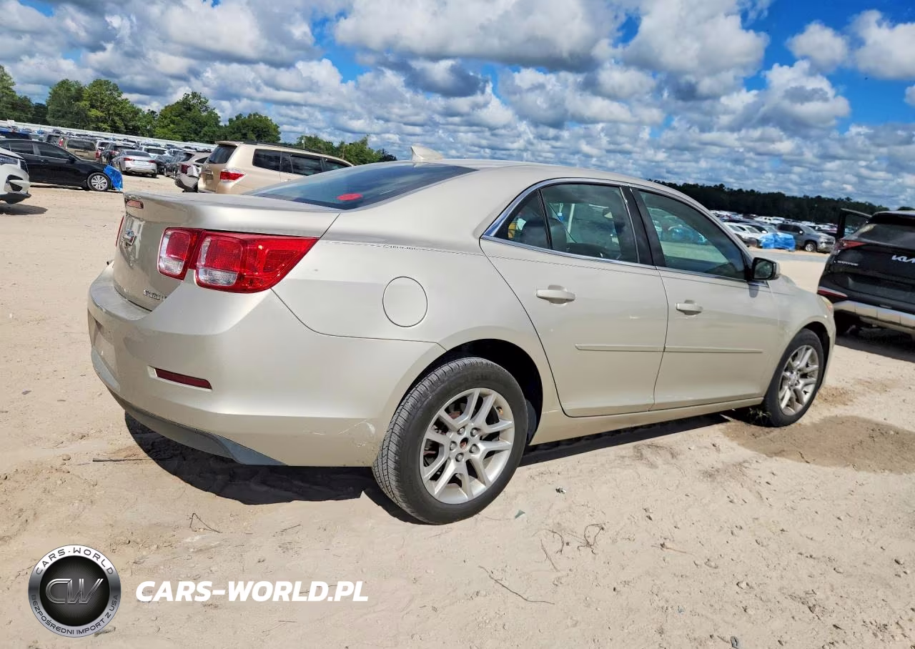 2015 Chevrolet Malibu 1Lt VIN:1G11C5SL5FF108127 - 3