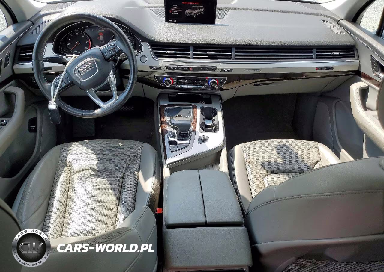 2017 Audi Q7 Premium Plus VIN:WA1LHAF73HD047909 - 8