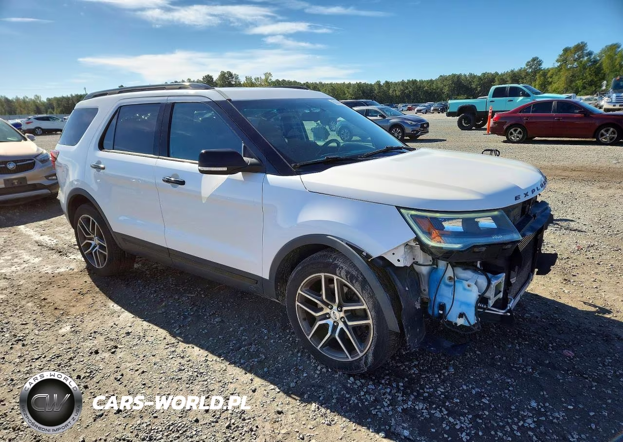2016 Ford Explorer Sport VIN:1FM5K8GT7GGC68832 - 4