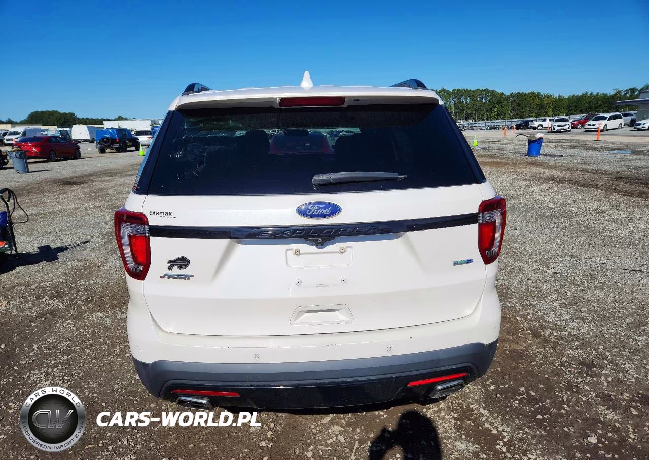 2016 Ford Explorer Sport VIN:1FM5K8GT7GGC68832 - 6