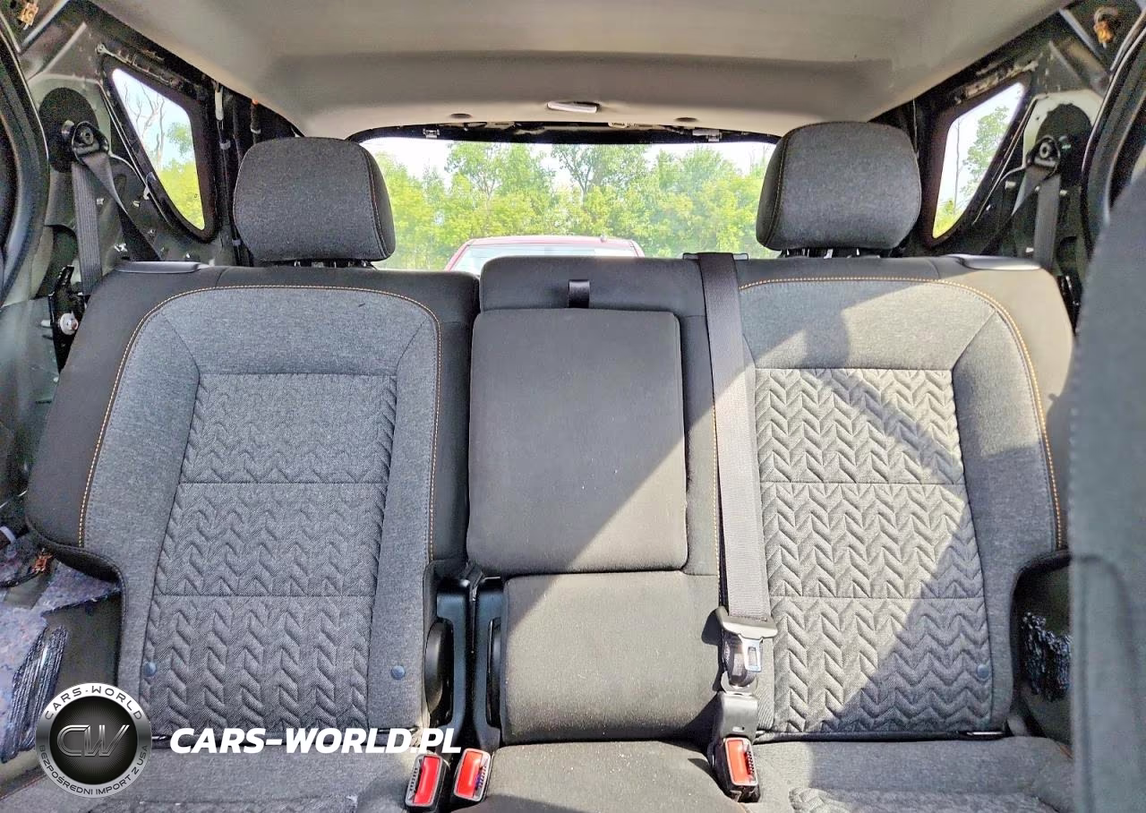 2024 Chevrolet Equinox Lt VIN:3GNAXKEG8RL130312 - 10
