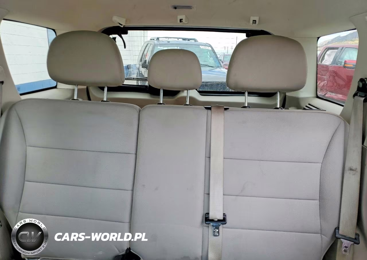 2011 Ford Escape Hybrid VIN:1FMCU5K32BKA15611 - 10
