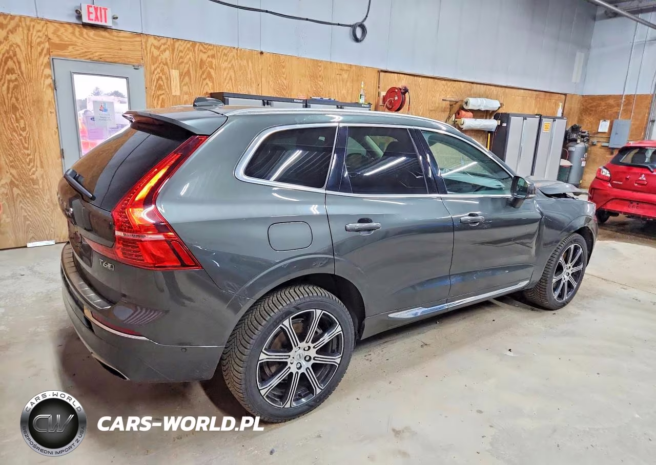 2020 Volvo Xc60 VIN:LYVA22RL1JB121812 - 3