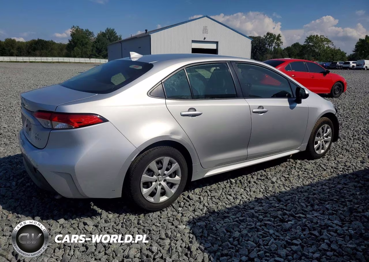 2025 Toyota Corolla Hybrid Le VIN:JTDBCMFE0S3090083 - 3
