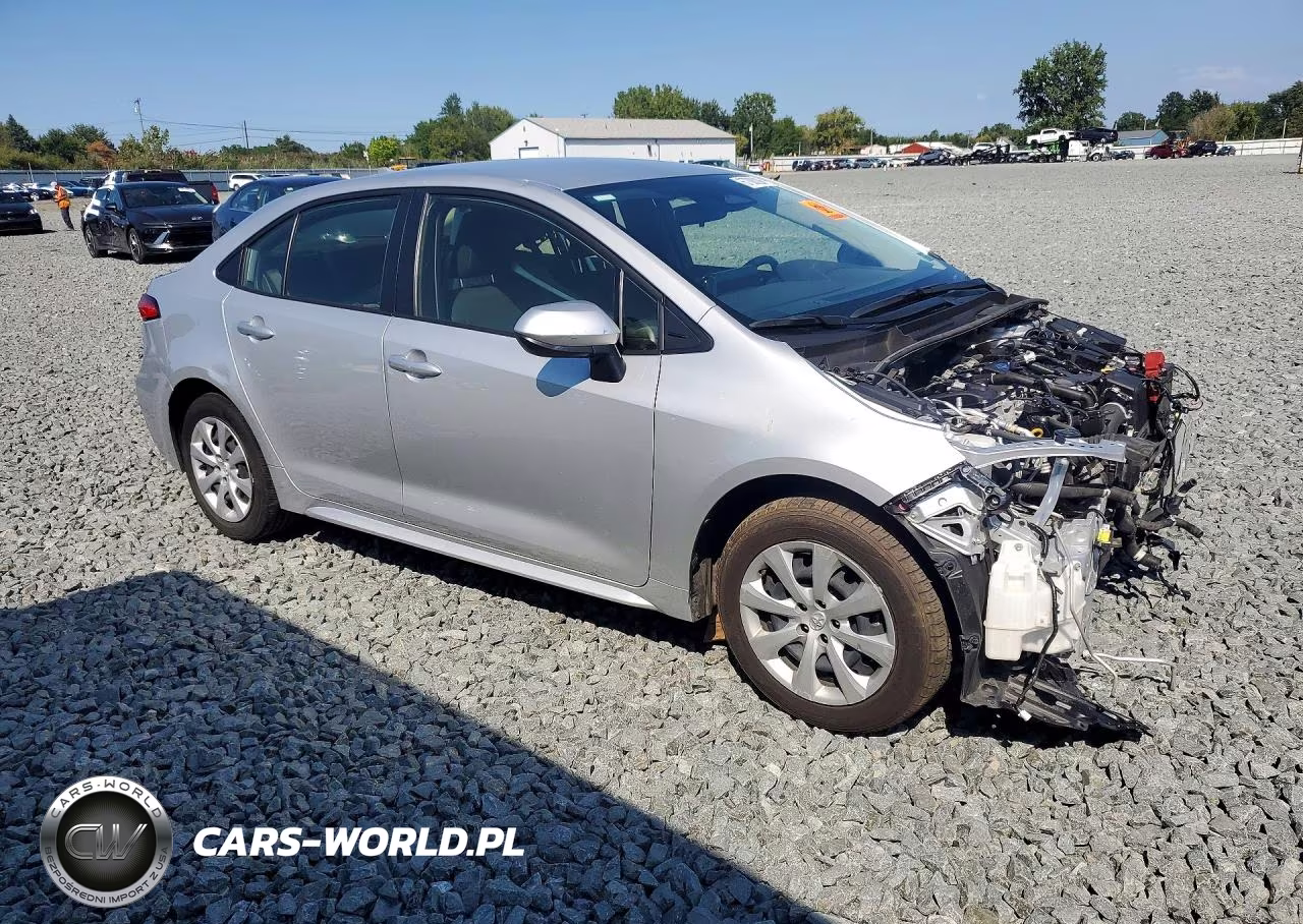 2025 Toyota Corolla Hybrid Le VIN:JTDBCMFE0S3090083 - 4