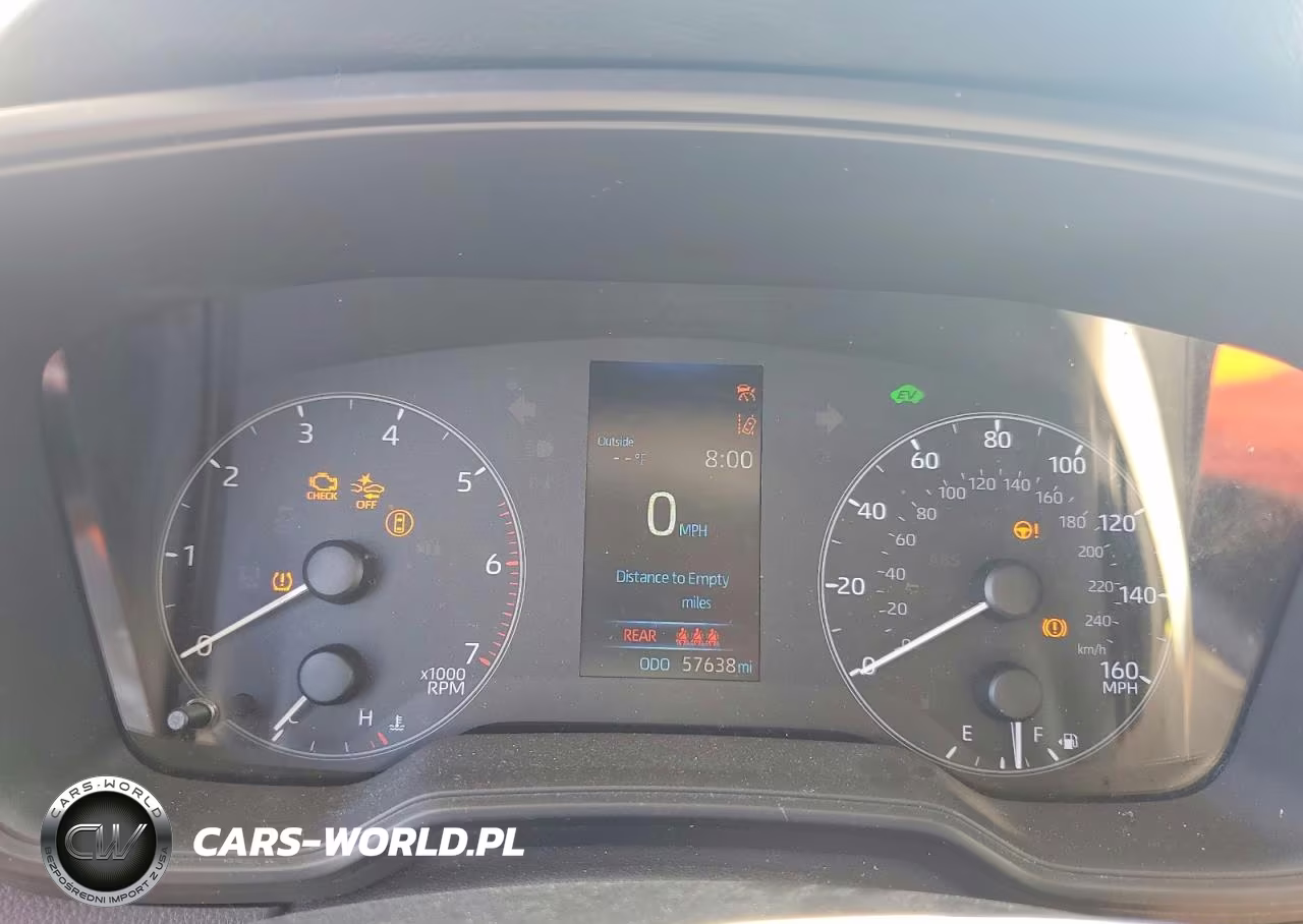2025 Toyota Corolla Hybrid Le VIN:JTDBCMFE0S3090083 - 9