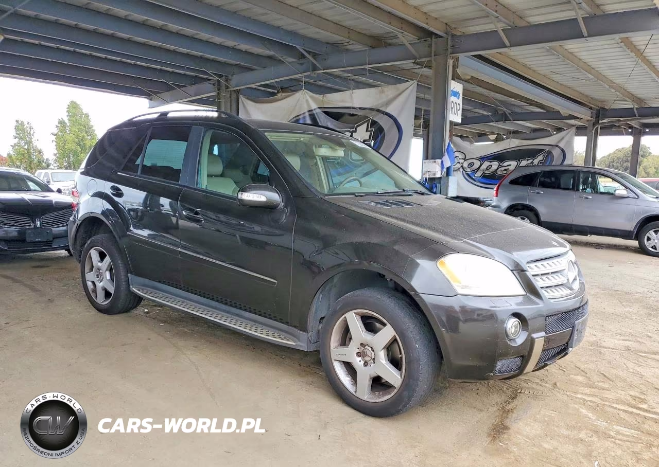 2008 Merz M Class Ml550 4D Suv VIN:4JGBB72E88A380131 - 4