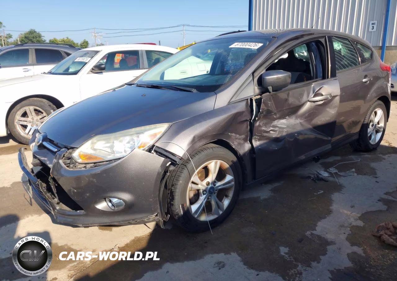 2012 Ford Focus Se VIN:1FAHP3K28CL464516 - 1