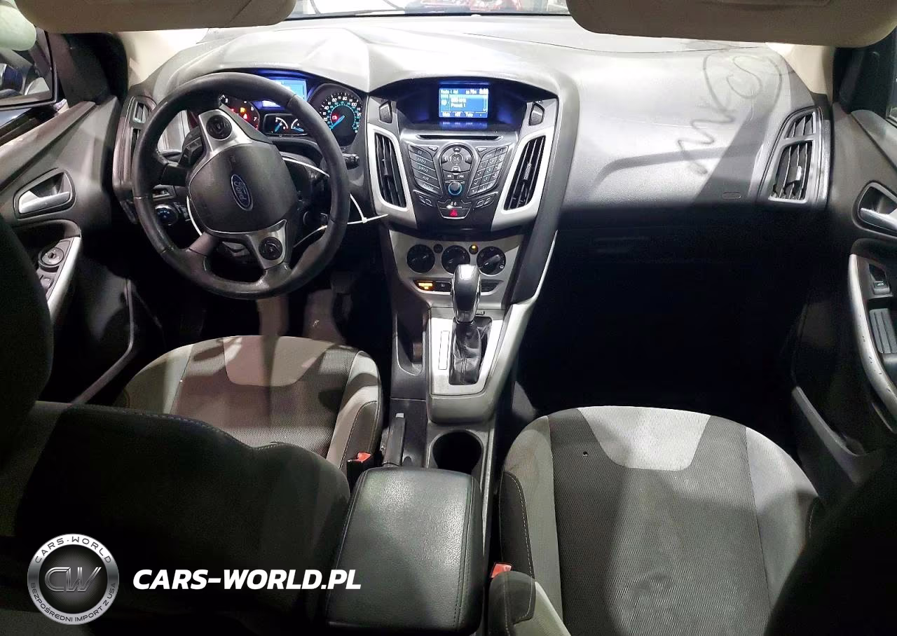 2012 Ford Focus Se VIN:1FAHP3K28CL464516 - 8