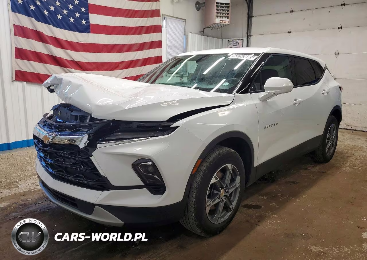 2025 Chevrolet Blazer 2Lt – zdjęcie 1 z 14