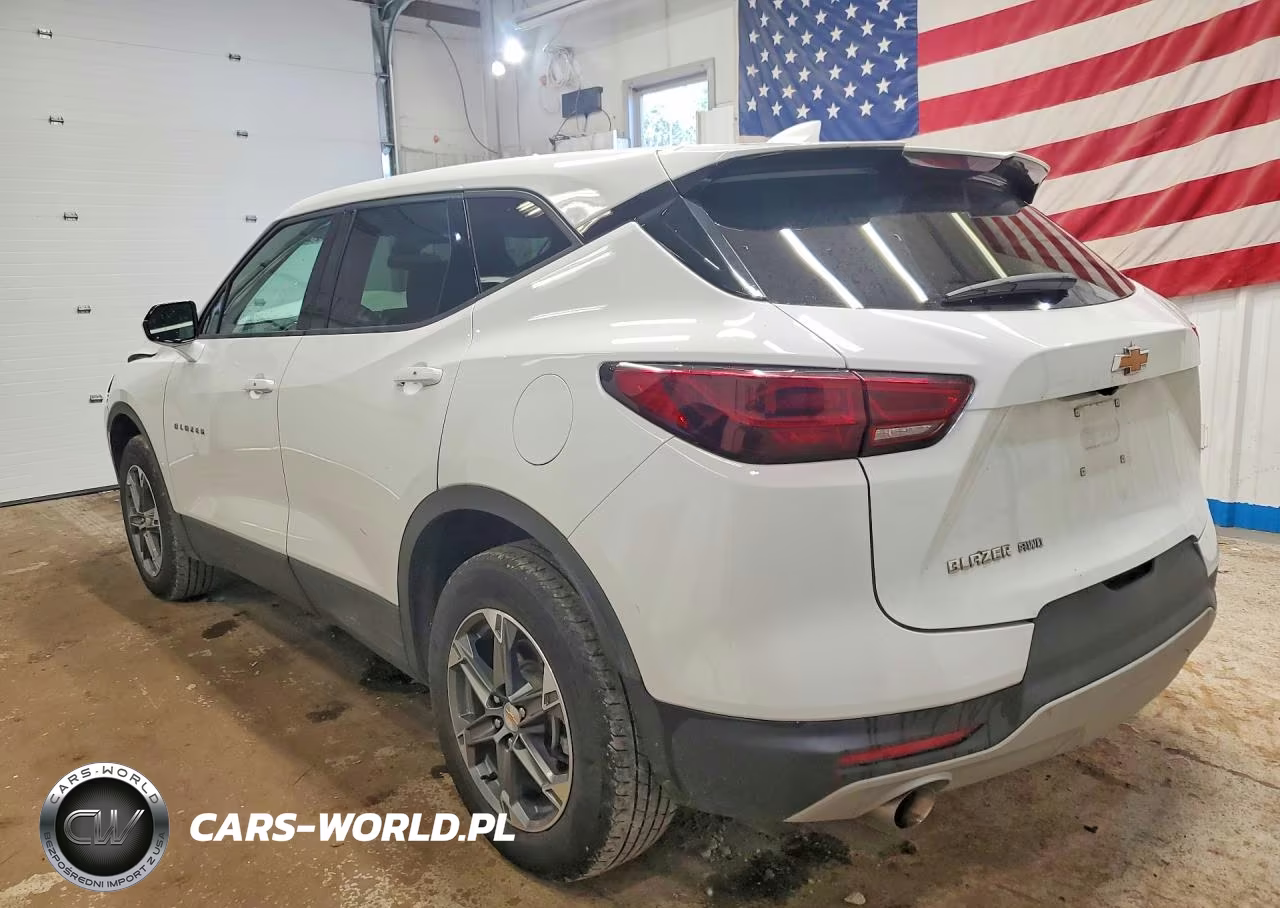 2025 Chevrolet Blazer 2Lt VIN:3GNKBHR41SS233511 - 2