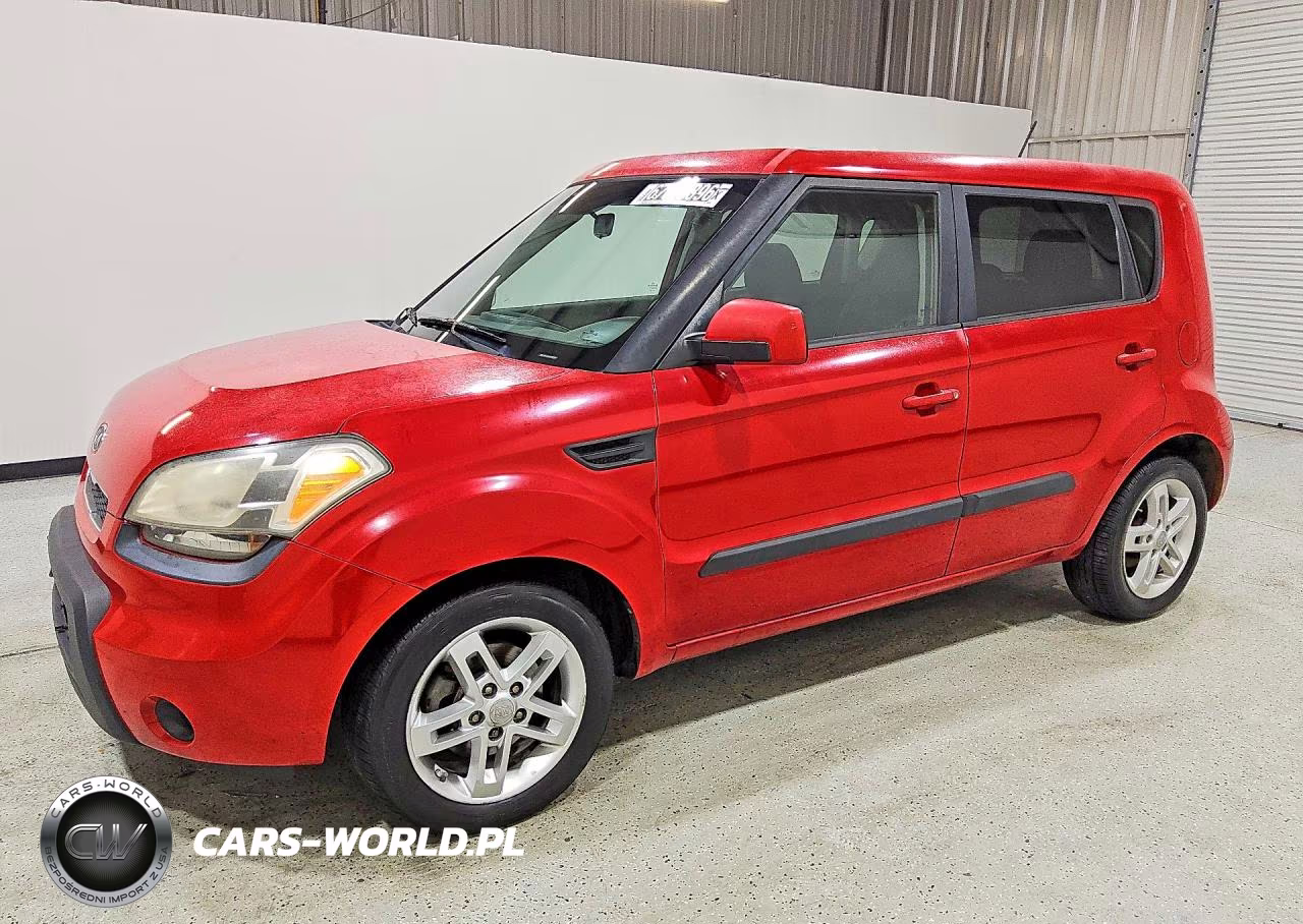 2011 Kia Soul +