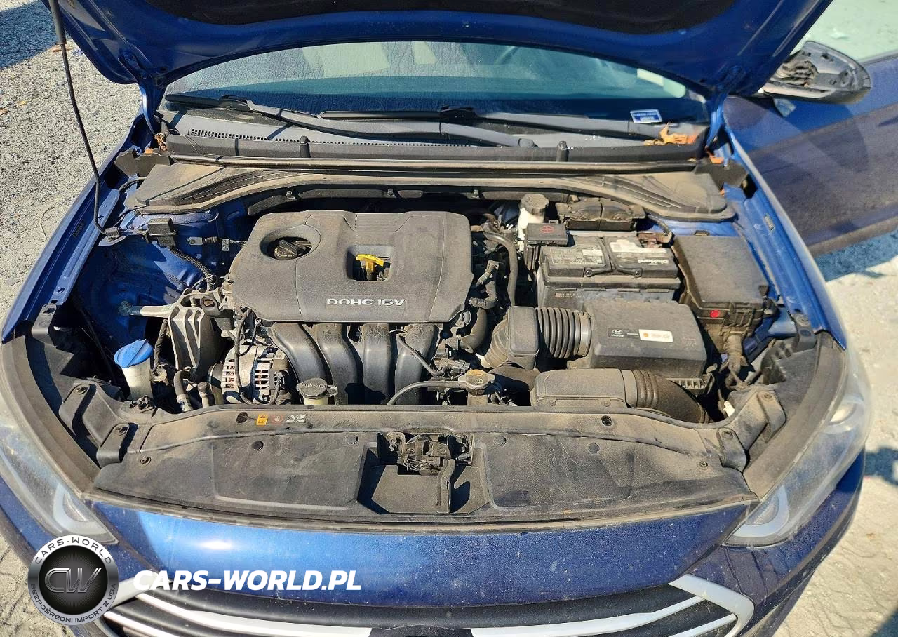 2018 Hyundai Elantra Value Edition VIN:5NPD84LF4JH290443 - 11