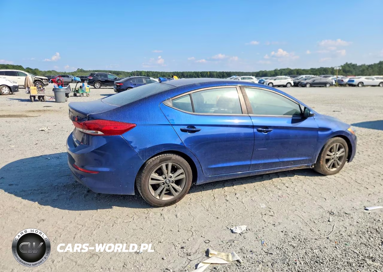 2018 Hyundai Elantra Value Edition VIN:5NPD84LF4JH290443 - 3