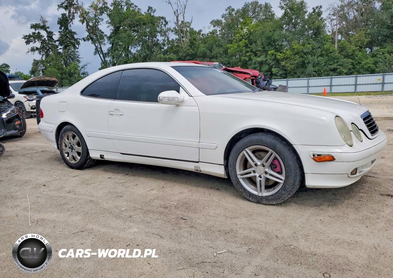 2002 Mercedes-Benz Clk 320 VIN:WDBLJ65G72F197282 - 4