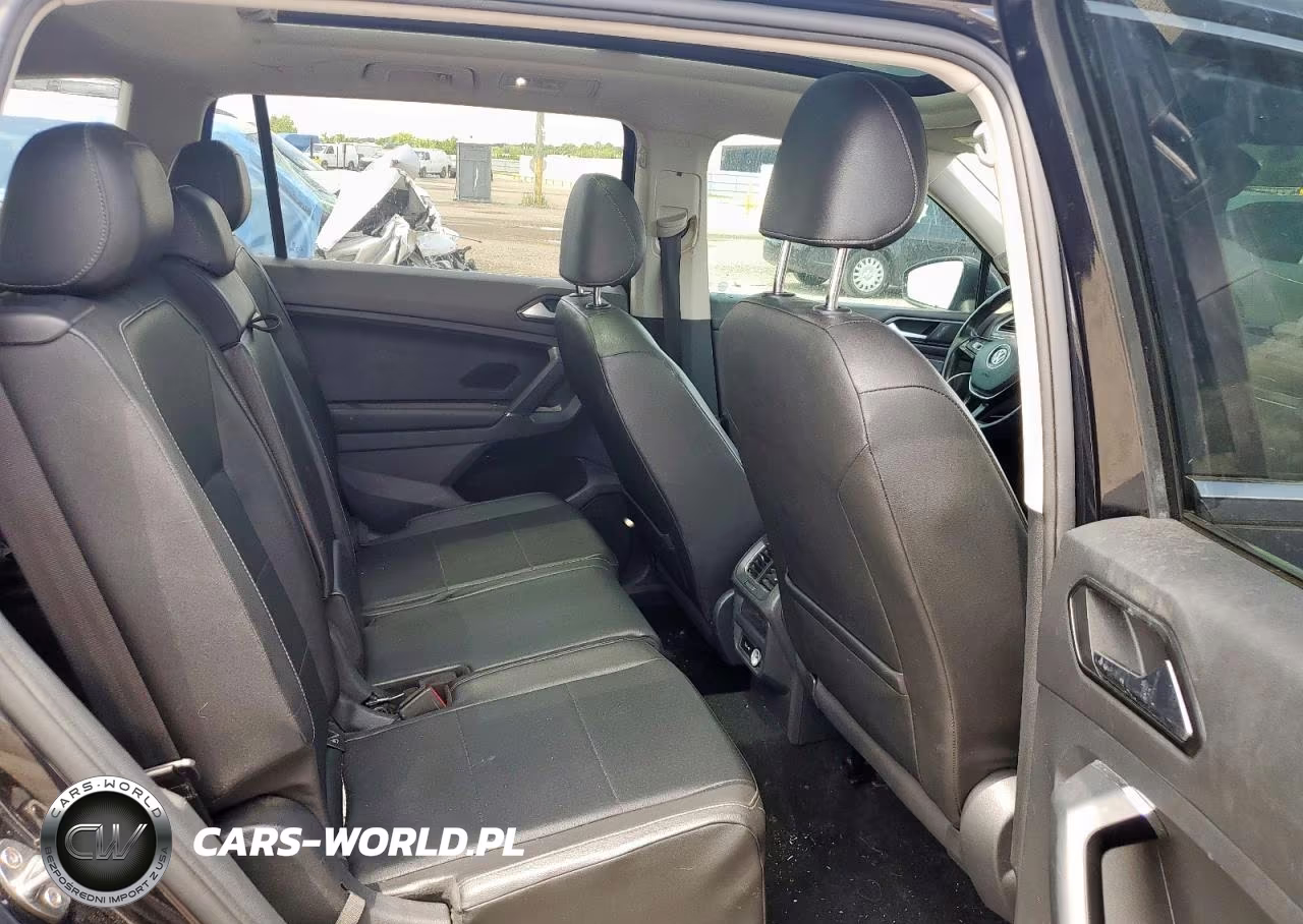 2018 Volkswagen Tiguan Se VIN:3VV3B7AX7JM007202 - 10