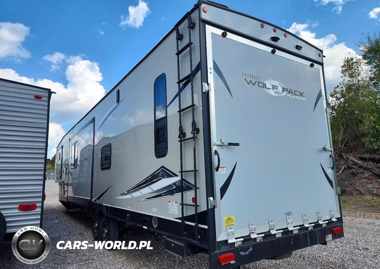 2021 Forest River Wolf Pack Camper VIN:5ZT3CT2B7M1217175 - 3