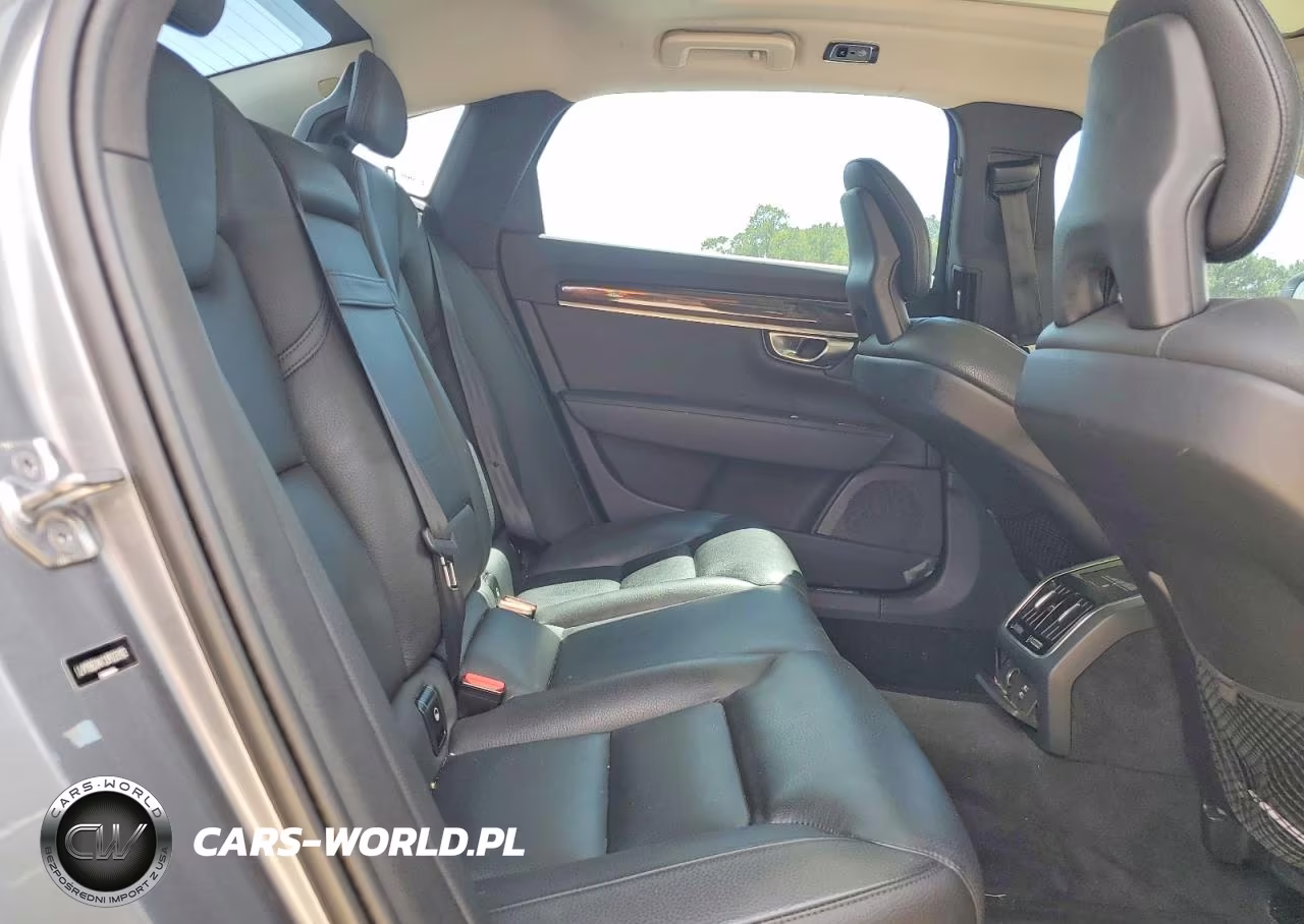 2018 Volvo S90 T5 Momentum VIN:LVY982AK1JP033103 - 10