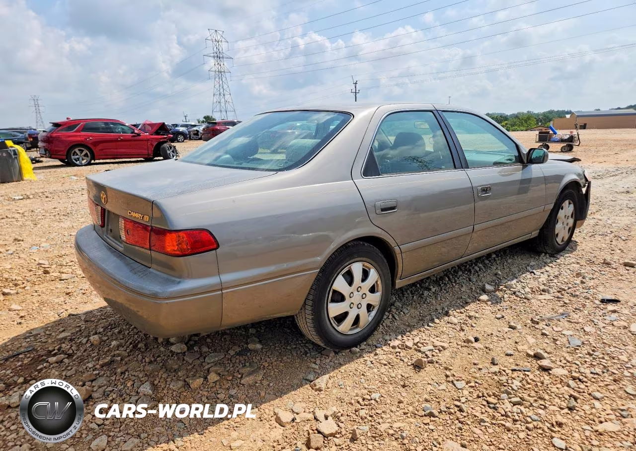 2001 Toyota Camry Le VIN:4T1BG22K91U020364 - 3