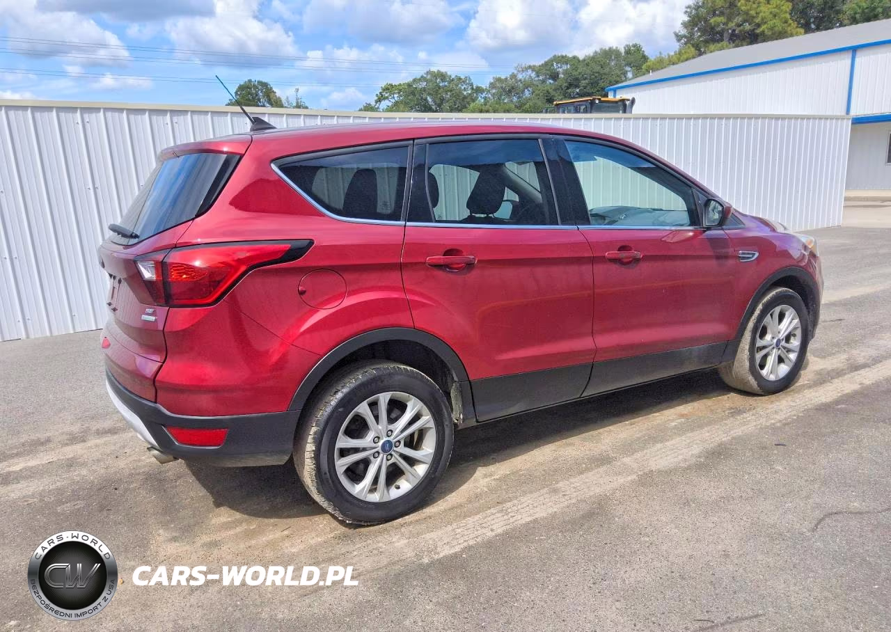 2019 Ford Escape Se VIN:1FMCU0GD5KUB34651 - 3