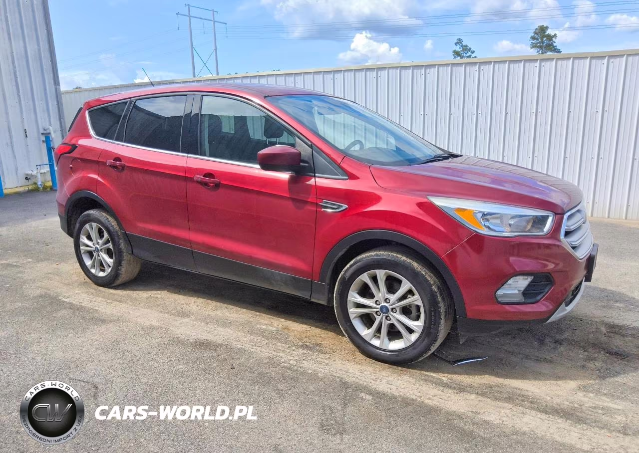 2019 Ford Escape Se VIN:1FMCU0GD5KUB34651 - 4