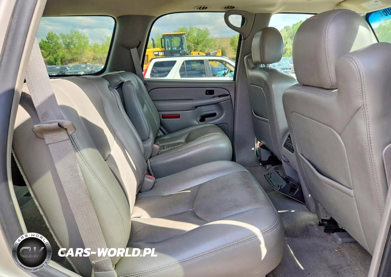 2005 Chevrolet Tahoe K1500 VIN:1GNEK13T75R194919 - 11