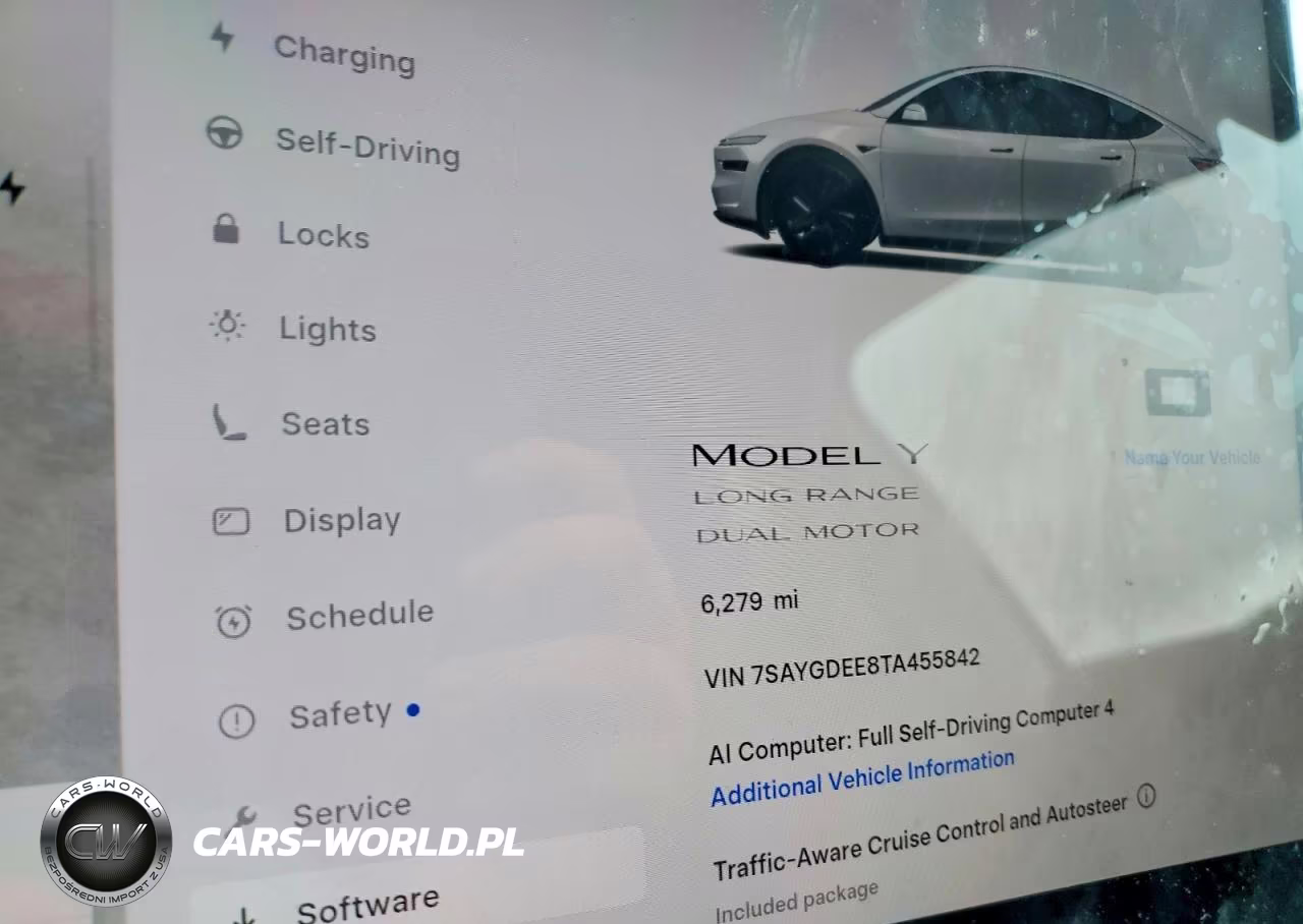 2026 Tesla Model Y VIN:7SAYGDEE8TA455842 - 9
