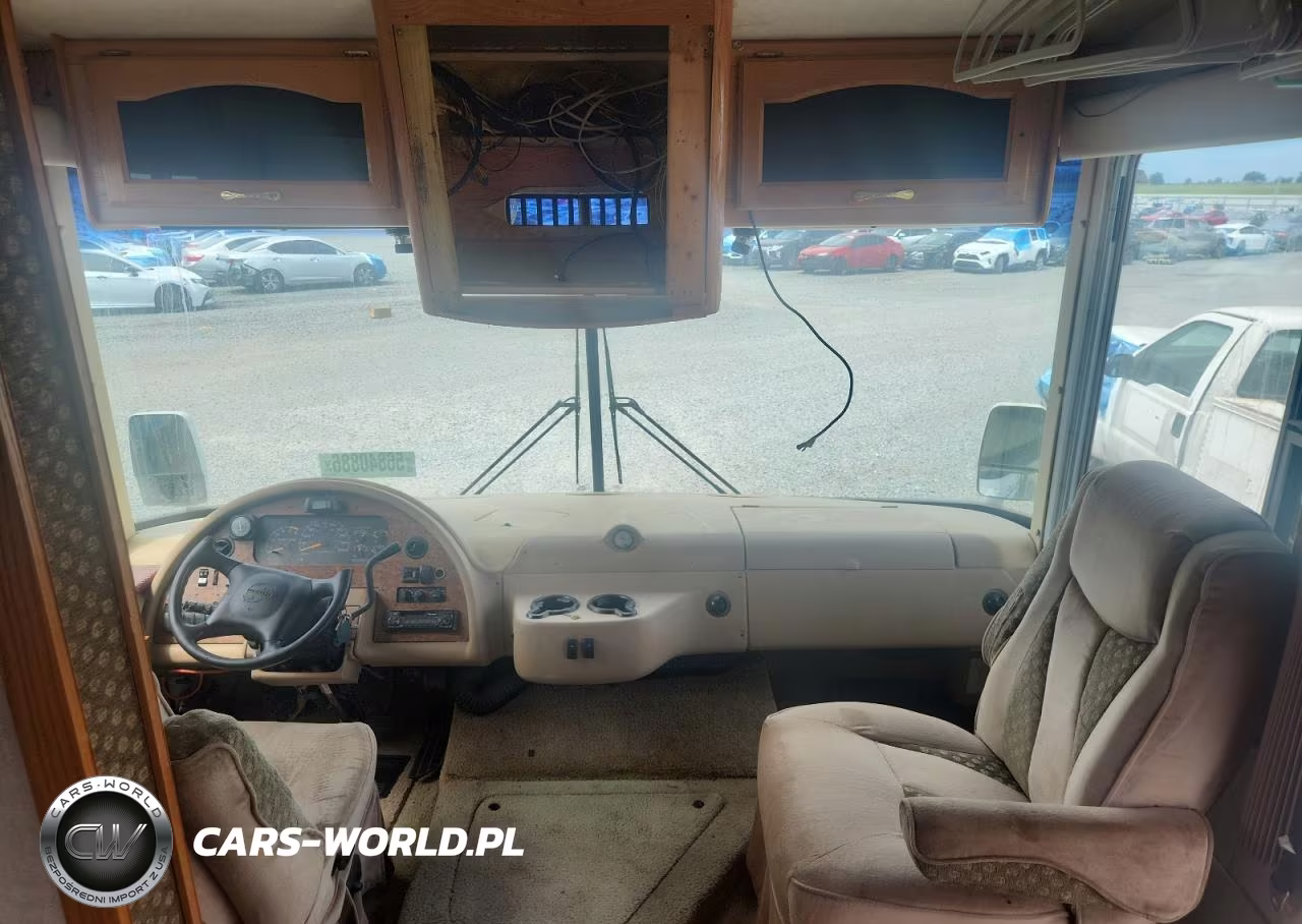 2002 Workhorse Custom Chassis Motorhome Chassis W22 VIN:5B4MP67G223342057 - 6