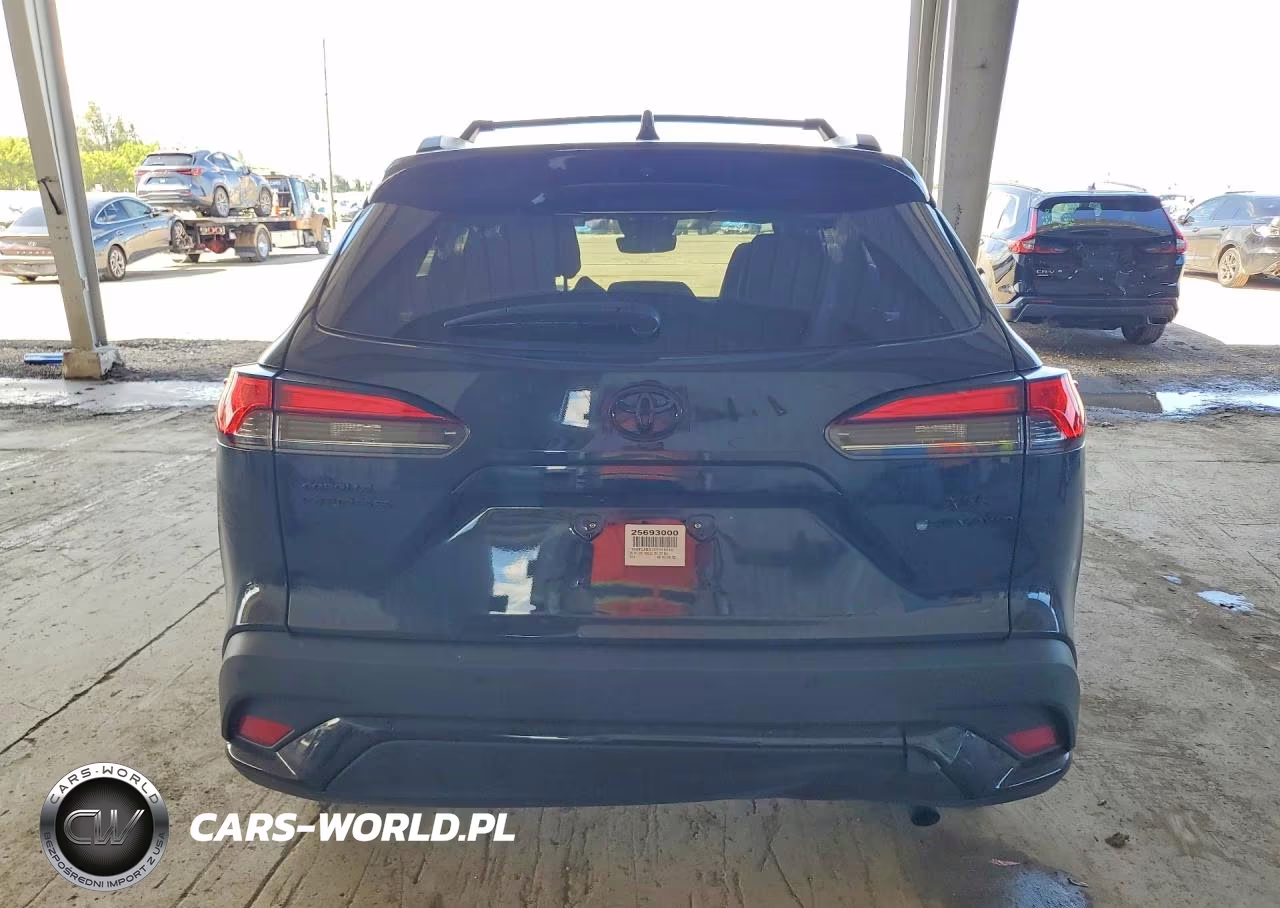 2025 Toyota Corolla Cross Hybrid Xse VIN:7MUFBABG1SV084260 - 6