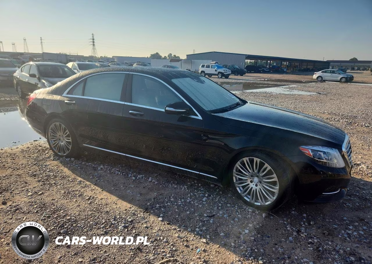 2017 Mercedes-Benz S 550 VIN:WDDUG8CB8HA313057 - 4