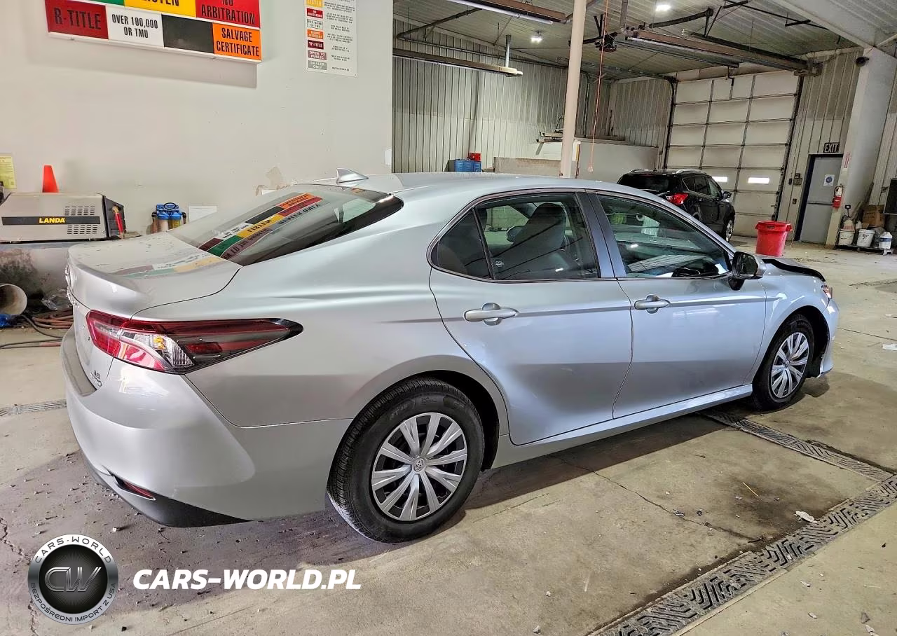 2023 Toyota Camry Le VIN:4T1C31AK6PU607318 - 3