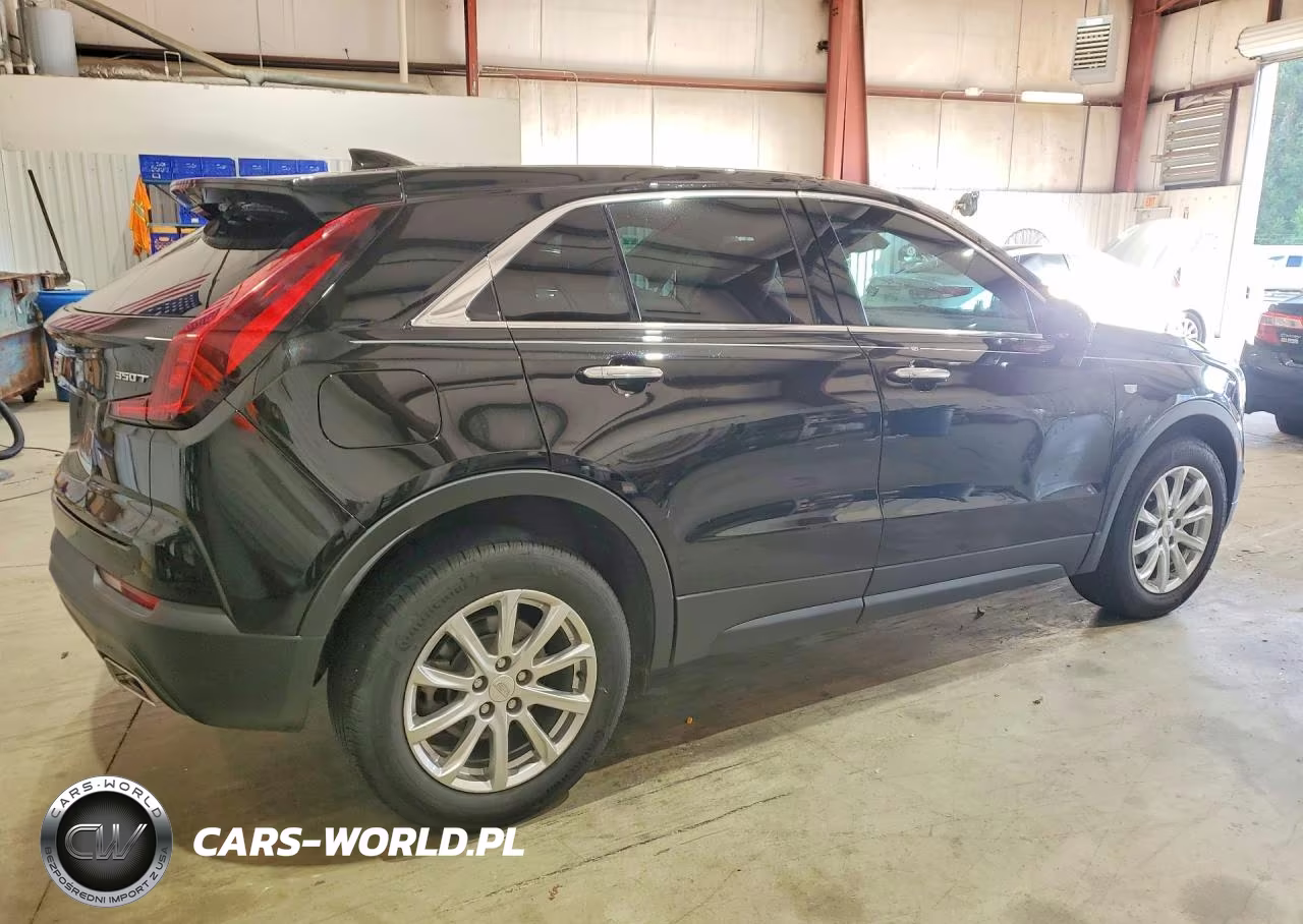 2023 Cadillac Xt4 Luxury VIN:1GYAZAR43PF101816 - 3