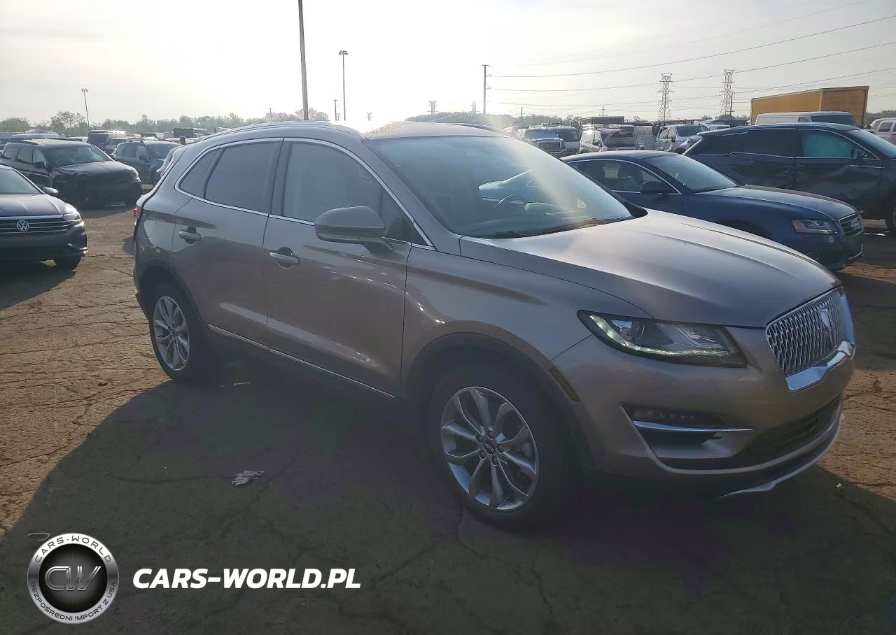 2019 Lincoln Mkc Select VIN:5LMCJ2C97KUL09890 - 4