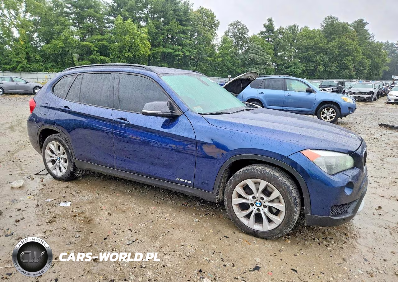 2014 BMW X1 xDrive28I VIN:WBAVL1C56EVY22013 - 4