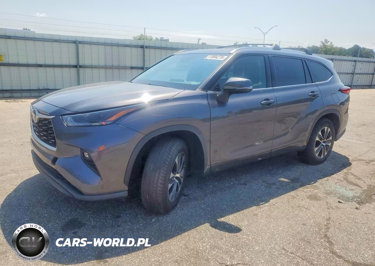 2021 Toyota Highlander Xle – zdjęcie 1 z 13