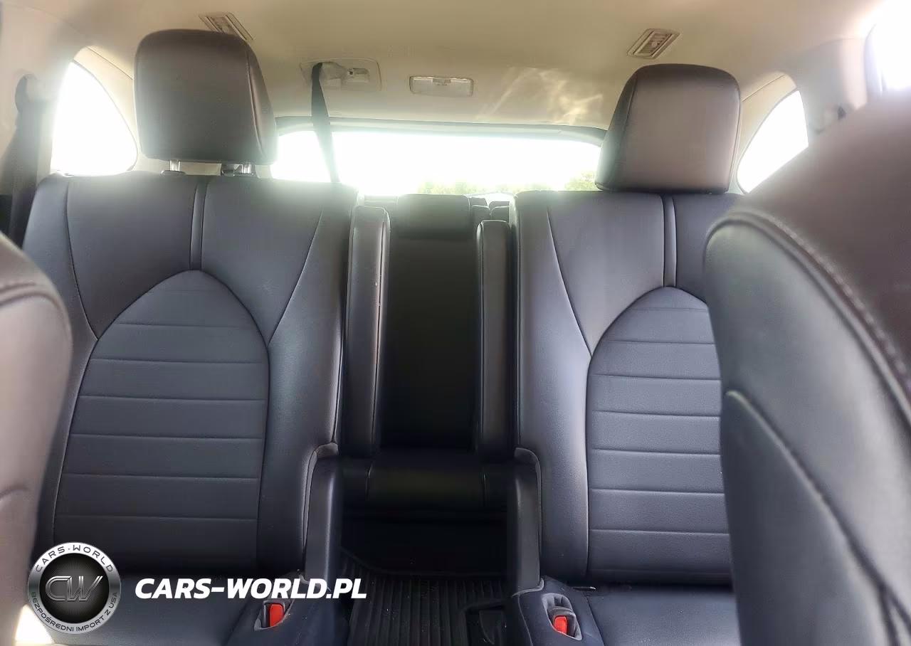 2021 Toyota Highlander Xle VIN:5TDGZRAH7MS520714 - 10