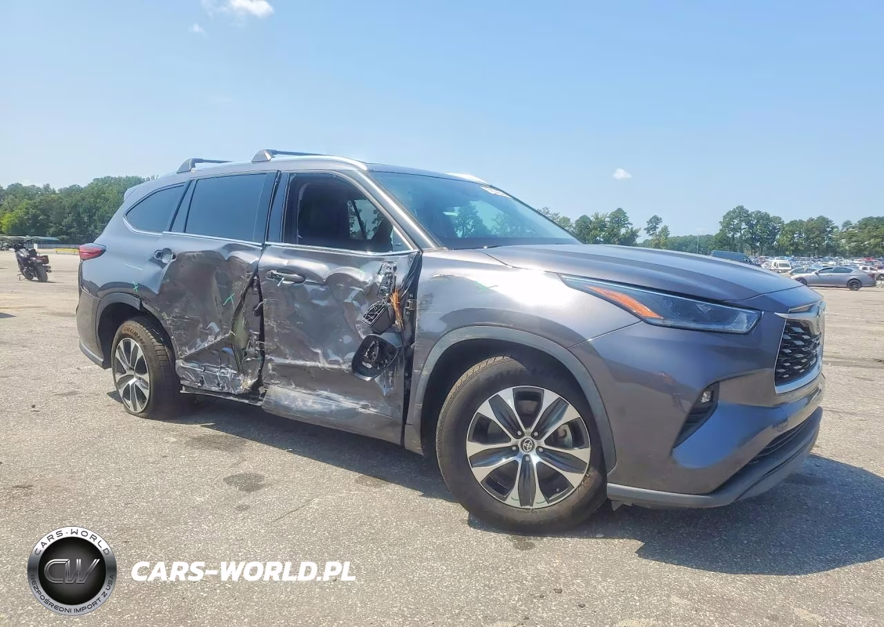 2021 Toyota Highlander Xle VIN:5TDGZRAH7MS520714 - 4