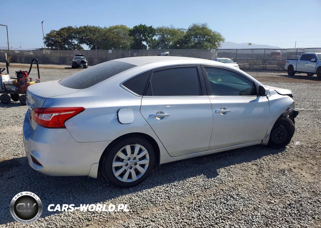 2019 Nissan Sentra S VIN:3N1AB7AP4KY202452 - 3