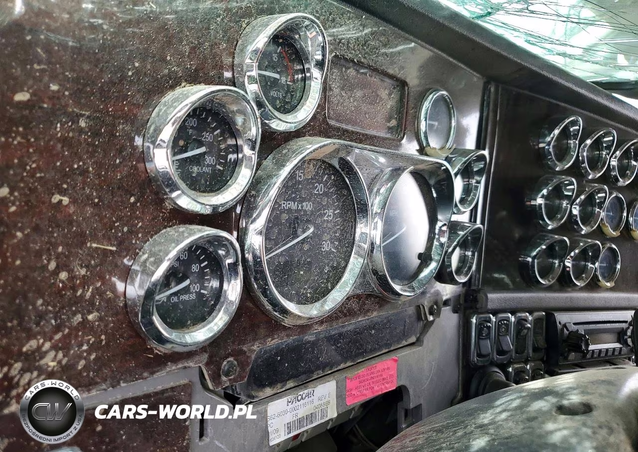 2013 Peterbilt 389 Semi Truck VIN:1NPXGGGG40D212732 - 9