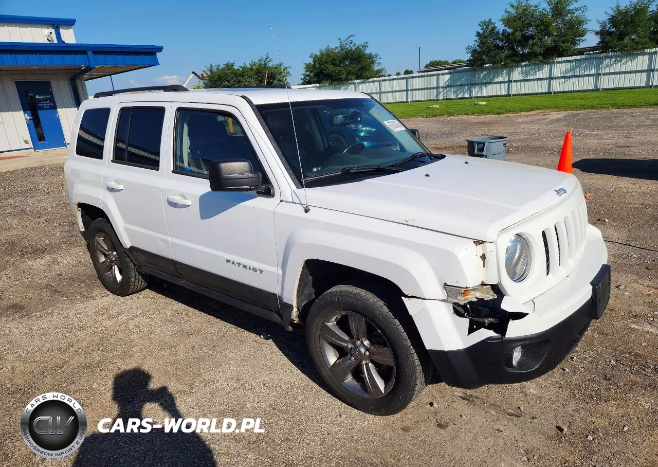 2015 Jeep Patriot Latitude VIN:1C4NJRFBXFD239959 - 4