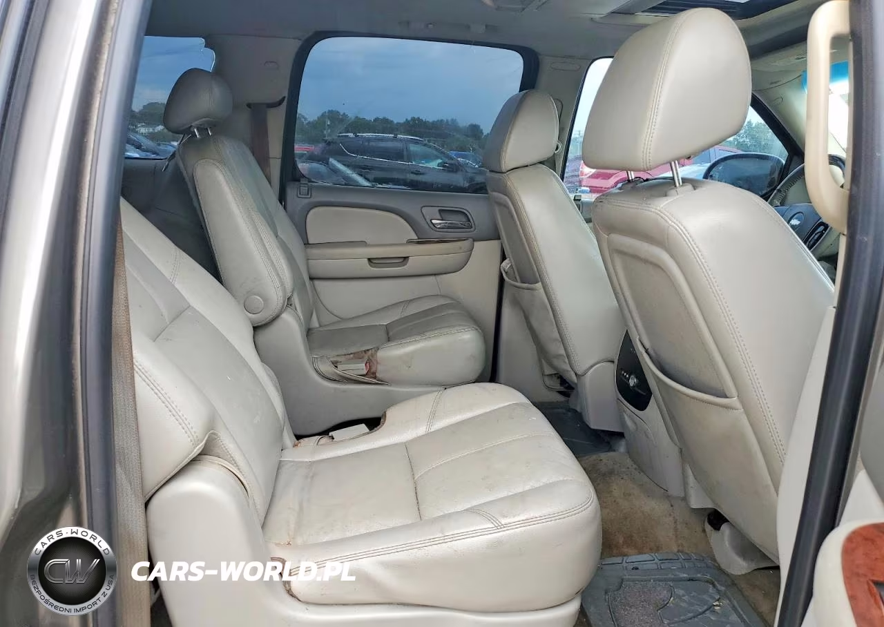 2007 Chevrolet Suburban K1500 VIN:1GNFK16397J279147 - 10