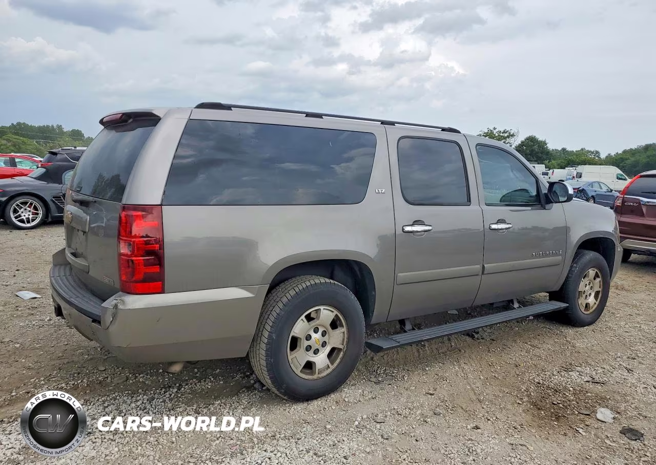 2007 Chevrolet Suburban K1500 VIN:1GNFK16397J279147 - 3