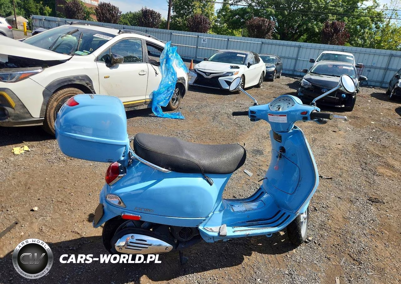 2009 Vespa Lx 150 – zdjęcie 1 z 9