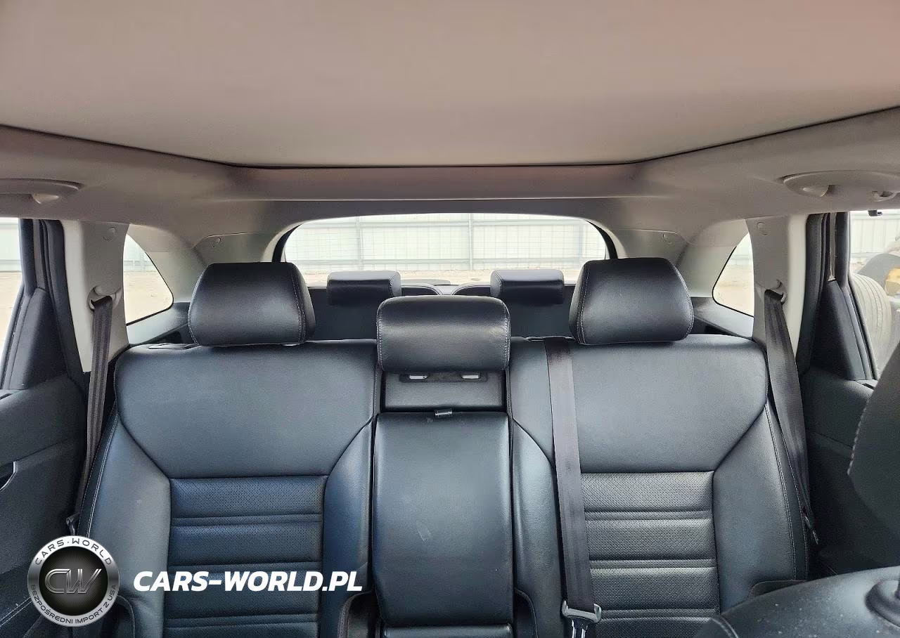 2018 Kia Sorento Ex VIN:5XYPHDA58JG422151 - 10