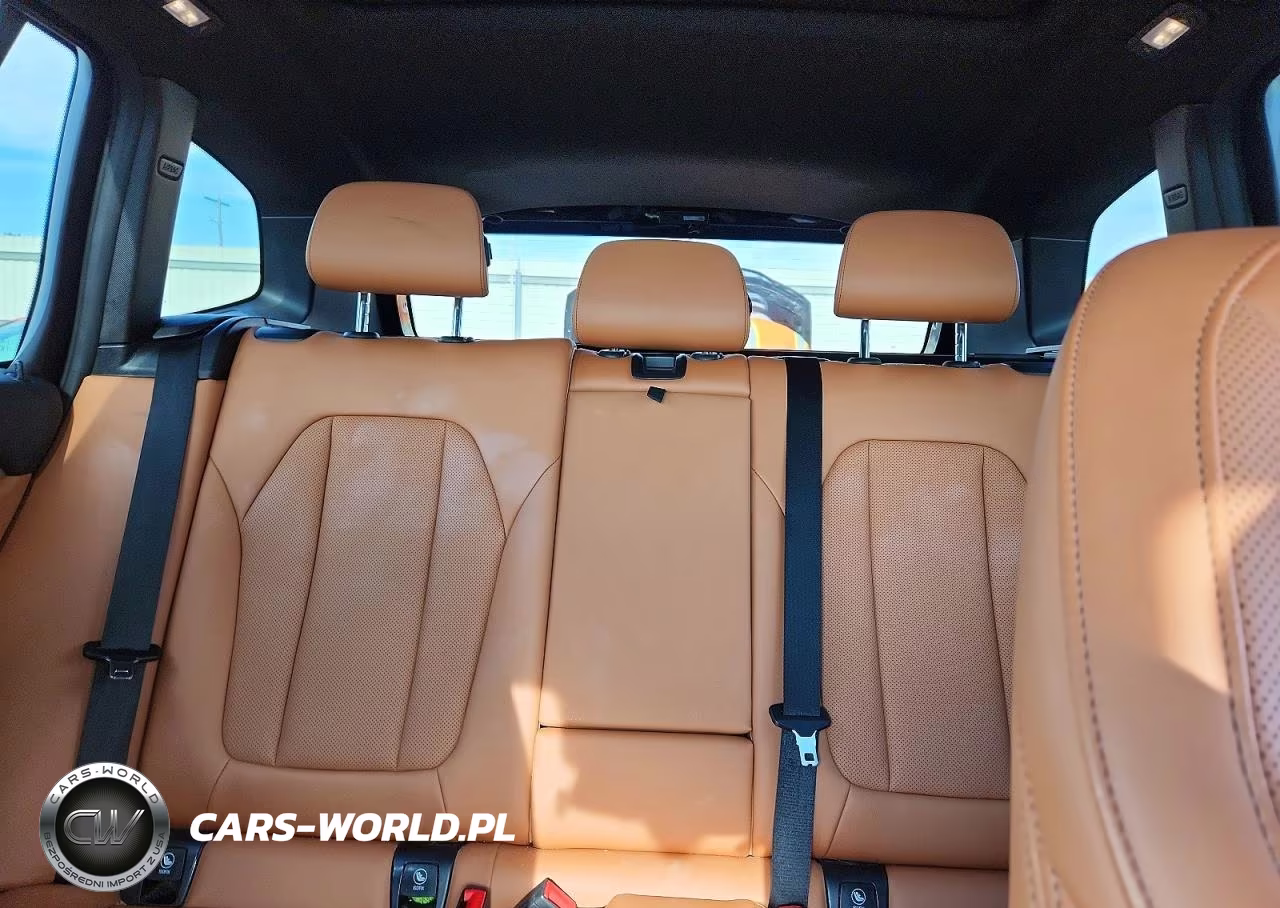 2022 BMW X3 xDrive30I VIN:5UX53DP08N9K32597 - 10