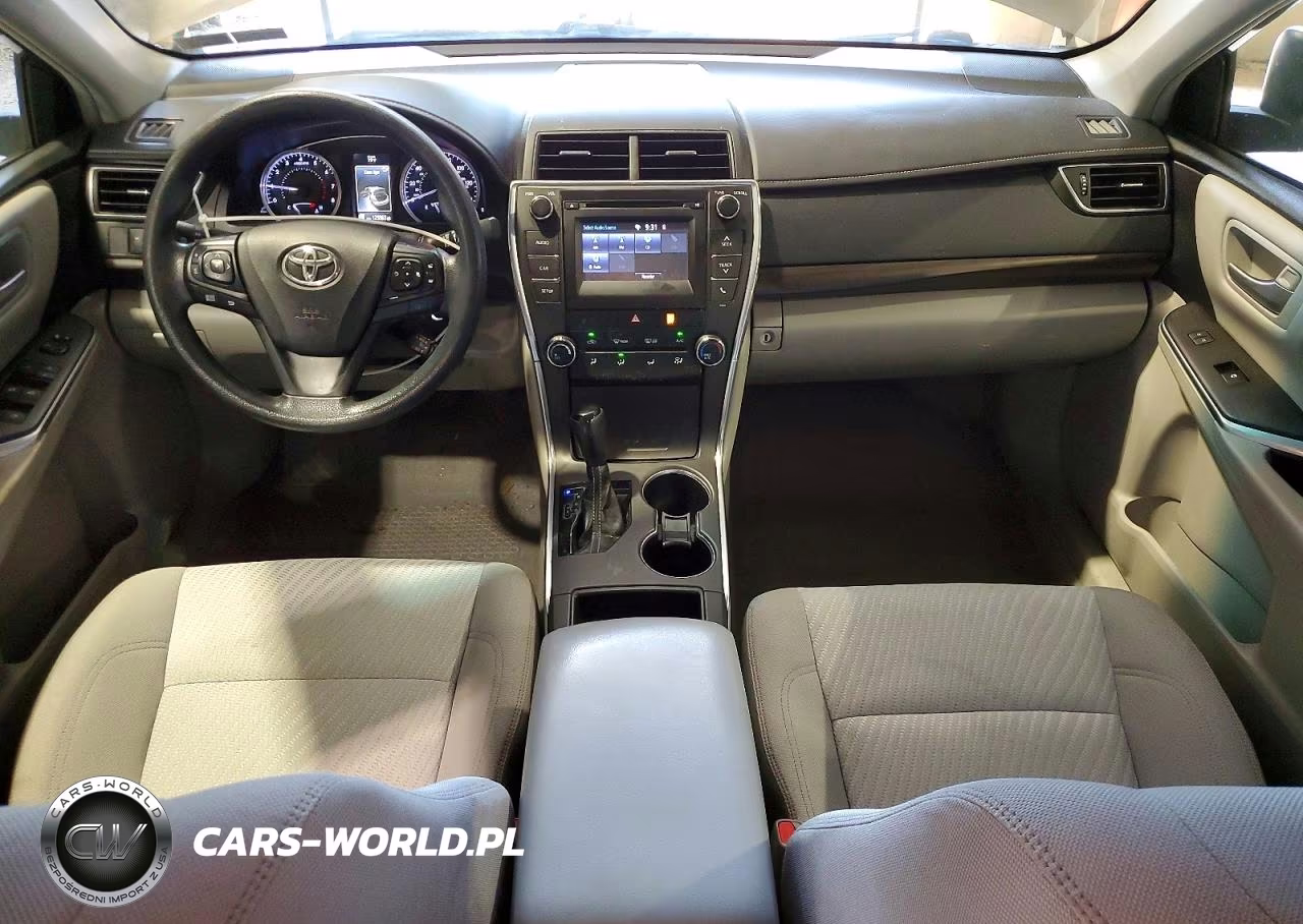 2017 Toyota Camry Le VIN:4T1BF1FKXHU445920 - 8