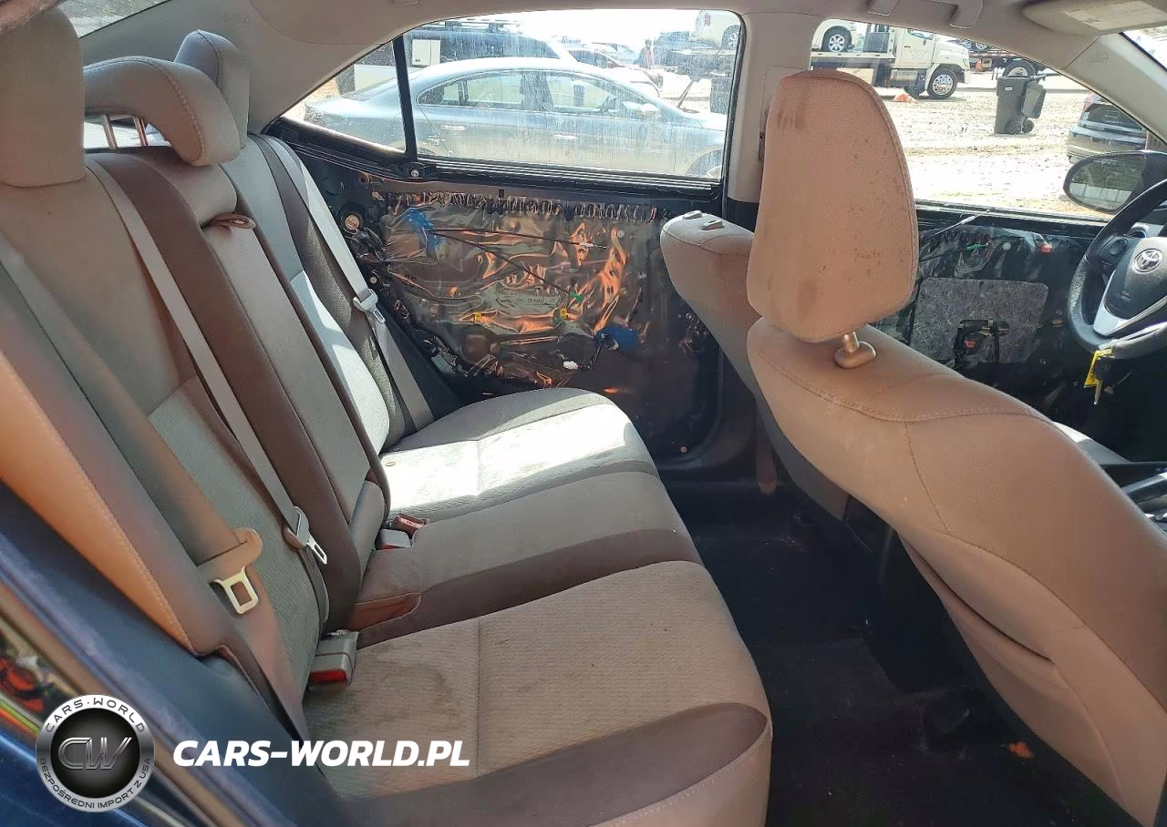 2018 Toyota Corolla Le VIN:2T1BURHEXJC053524 - 10