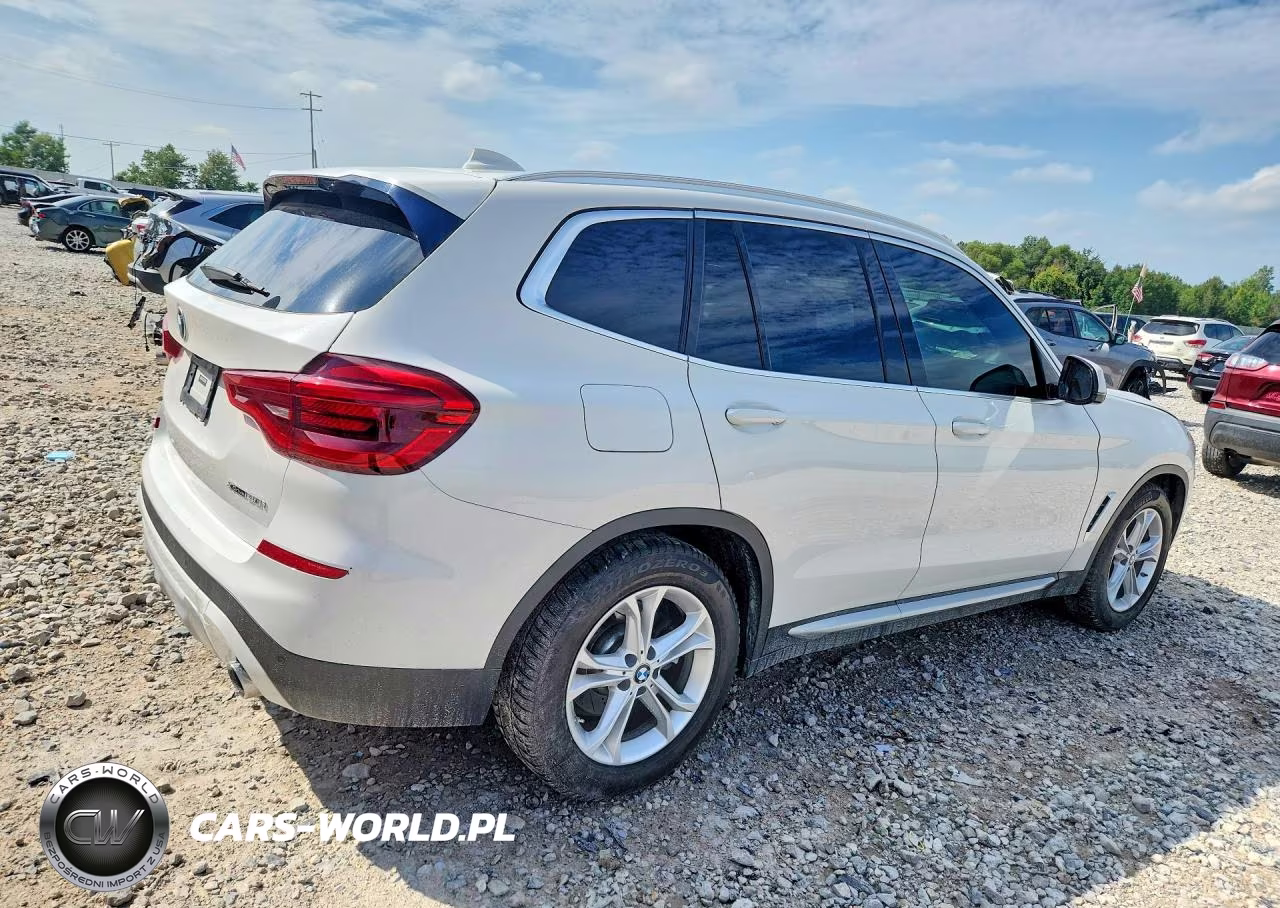 2020 BMW X3 xDrive30I VIN:5UXTY5C01LLE58231 - 3