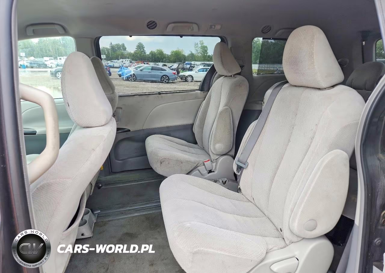 2011 Toyota Sienna Le VIN:5TDKK3DC3BS076787 - 11
