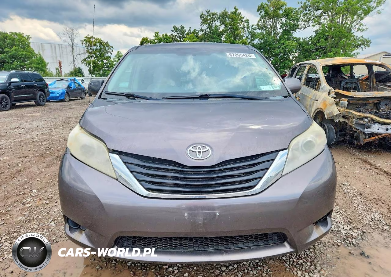 2011 Toyota Sienna Le VIN:5TDKK3DC3BS076787 - 5